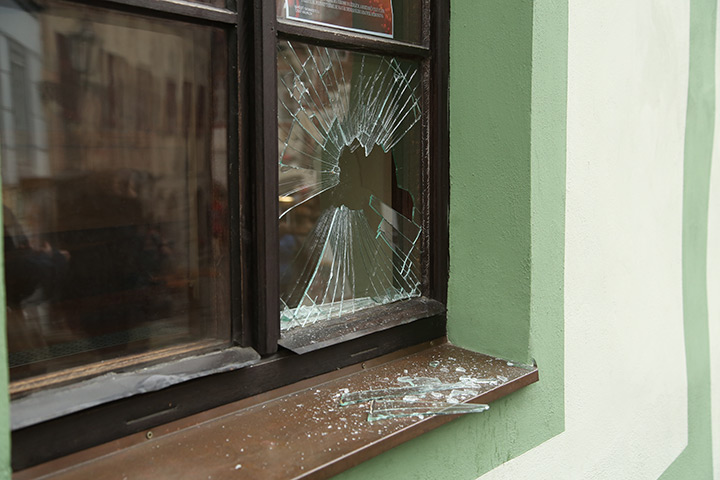 A2B Glass are able to board up broken windows while they are being repaired in Hastings.